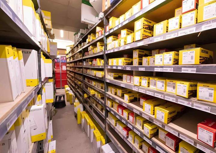 Rayon pièces et accessoires auto Paris